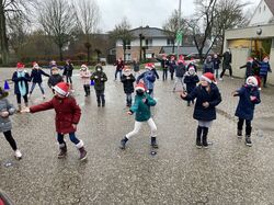 9E6B9EFF-56A5-447A-9B3D-6D49B84D0ABC